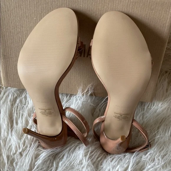 Steve Madden Bradshaw Sandals Dark Blush Patent, Size 9 - Picture 6 of 10